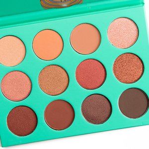 NEW  in box The Nubian Eyeshadow Palette
